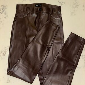 Zara brown faux leather pants​​